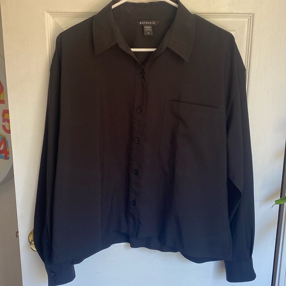 Athleta cropped black button up long sleeve shirt - Picture 2 of 5